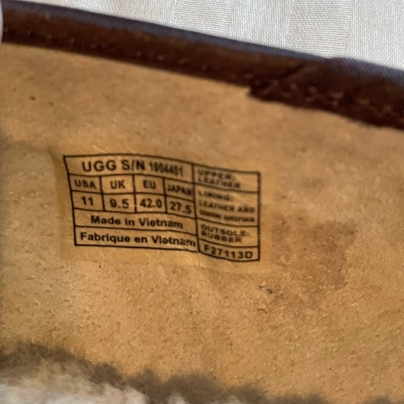 UGG Australia Women’s Alloway Brown Studded Flats - Size 11 - Picture 13 of 13